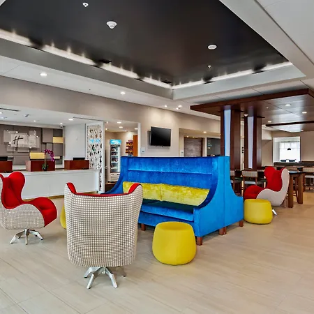 Holiday Inn Express & Suites Orlando- Lake Buena Vista By Ihg